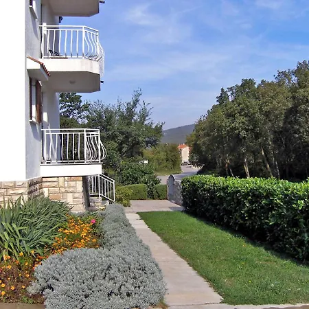 Fuma-2 By Interhome * جادرانوفو